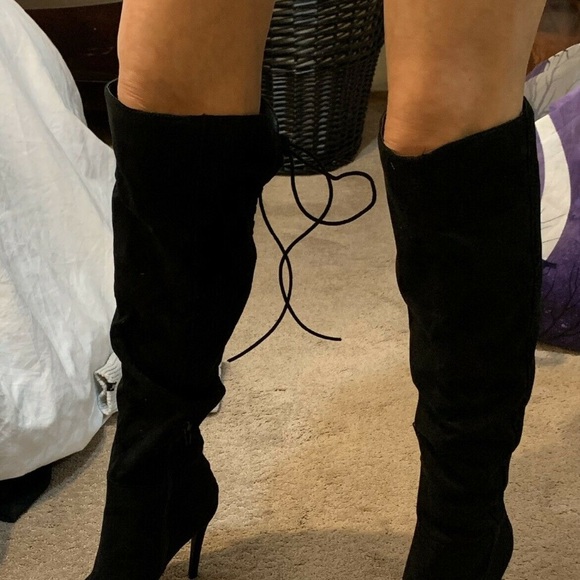 Heals size 7 take all for 60$ - Picture 7 of 8